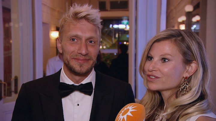 Joshua Nolet schrijft liefdeslied voor aanzoek: 'Hulde aan mij!'