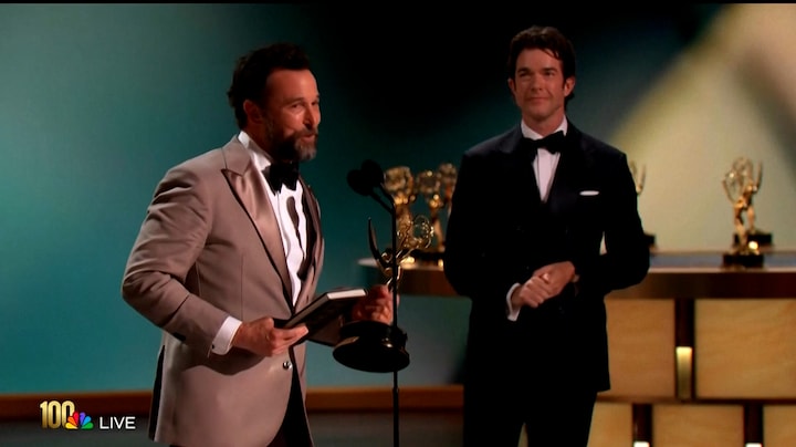 Noah Wyle won Emmy voor beste acteur: 'Bedankt voor de acceptatie'