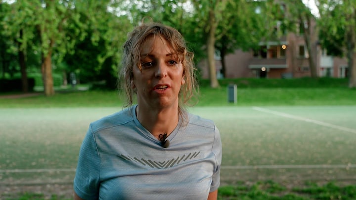Tiffany is bang dat ook zij straks niet meer welkom is in het vrouwenvoetbal