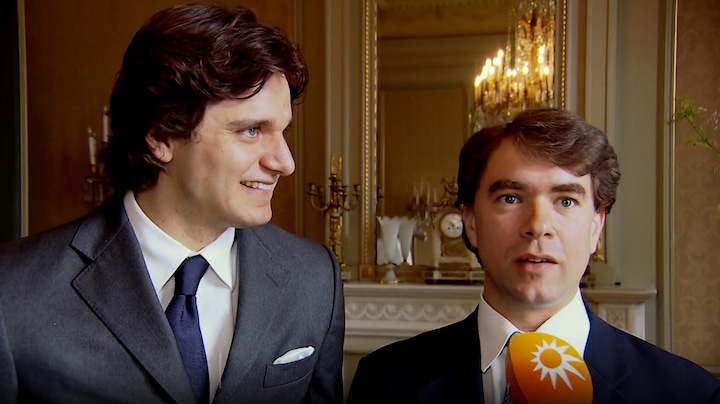 Cast Mabel & Margarita lovend over Chris Peters als Edwin de Roy van Zuydewijn: 'Helemaal geweldig'