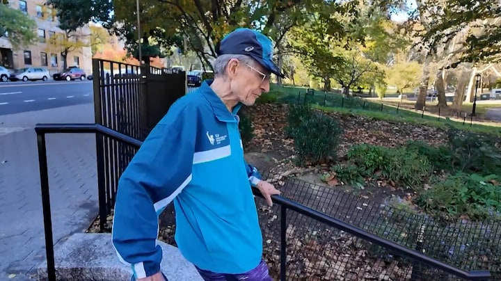 Deze 83-jarige loopt voor de 52ste keer de marathon van New York