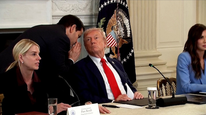 Trump krijgt nieuws over Israël en Hamas ingefluisterd