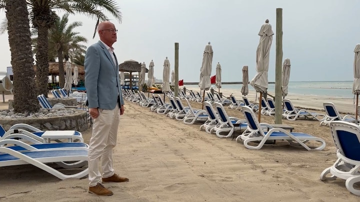 Henk runt een verlaten hotel in Dubai: 'Je ziet de drones overvliegen'