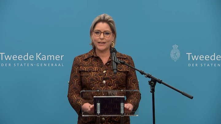 Letschert biedt eindverslag aan Kamervoorzitter, houdt pleidooi voor brede akkoorden