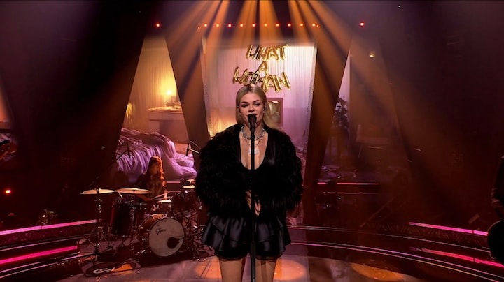 Davina Michelle treedt op bij The Voice of Poland: 'Supertrots'