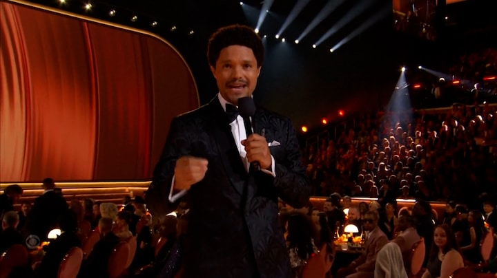 Door deze grappen is Trump boos op Grammy's-presentator Trevor Noah