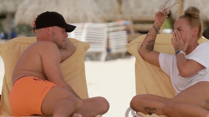 Eline stelt zich kwetsbaar op bij Kees Jan in B&B Vol Liefde