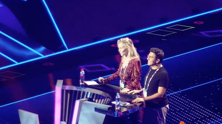 Exclusief: Chantal en Jan bij eerste repetitie songfestival