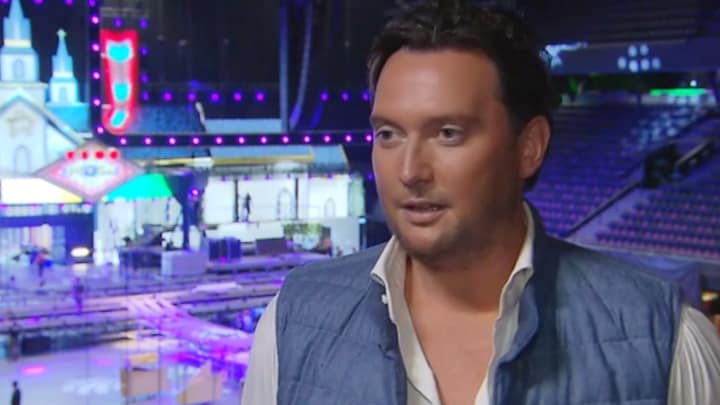 Tino Martin afgevallen voor eigen concert: 'Paar centimeters kwijt' 