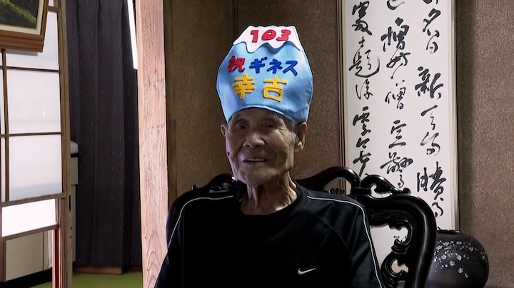 102-jarige Japanner beklimt Mount Fuji: 'Ik maakte me wel zorgen' 