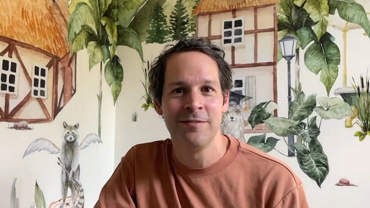 Victor Mids 'helemaal in de wolken' na geboorte van tweede kind