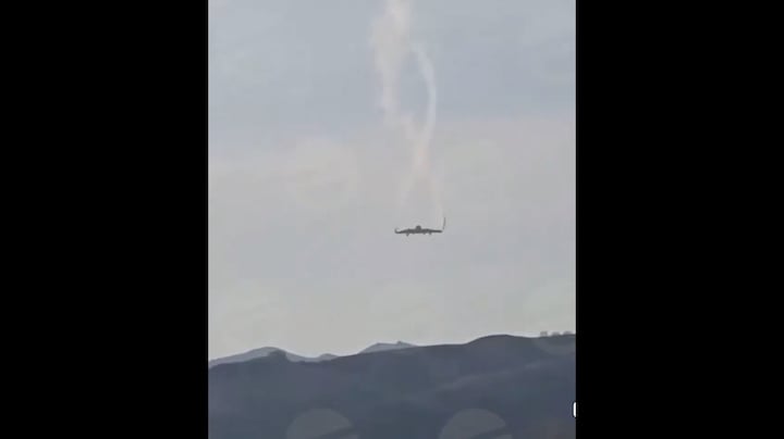 In beeld: Turks vrachtvliegtuig in Georgië neergestort 