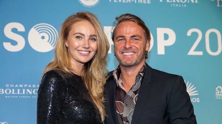 John Ewbank in het geheim voor de wet getrouwd met Kelly Weekers