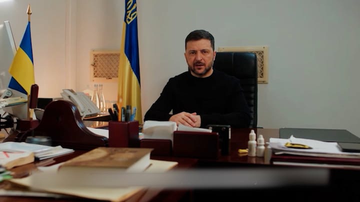 Fragment toespraak Zelensky bij 4 jaar oorlog
