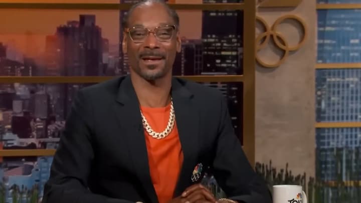 Snoop Dogg steelt de show met zijn verslaggeving tijdens Olympische Spelen