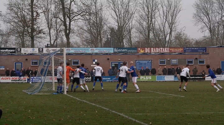 KNVB gooit zaterdag- en zondagvoetbal op één hoop, clubs boos