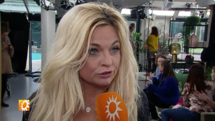 Bobbi Eden: 'Iedereen moet blij zijn met haar vagina'