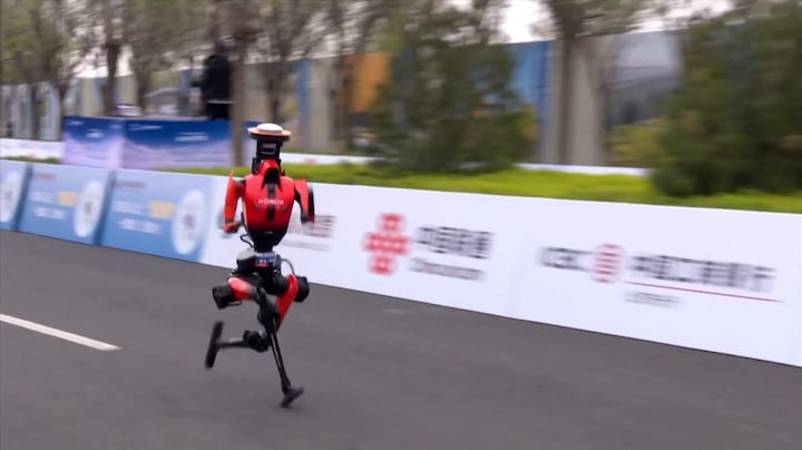 Robot verbreekt menselijk record op halve marathon in Peking