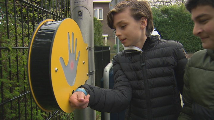 Lopend naar school? Op deze basisschool krijg je daar cadeaus voor