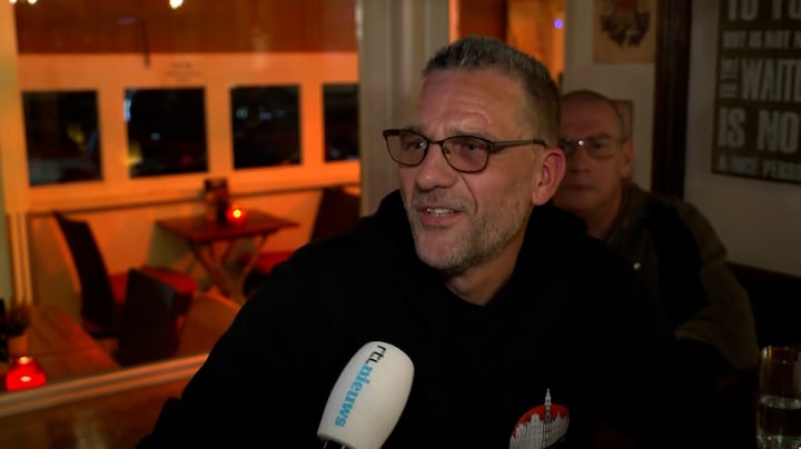 Ajaxfans over ontslag Heitinga: ‘Hij heeft er niet veel van gebakken natuurlijk’