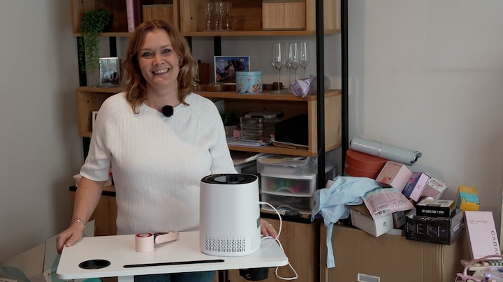 Ook YouTube komt met shop, Iris verdient er haar brood mee