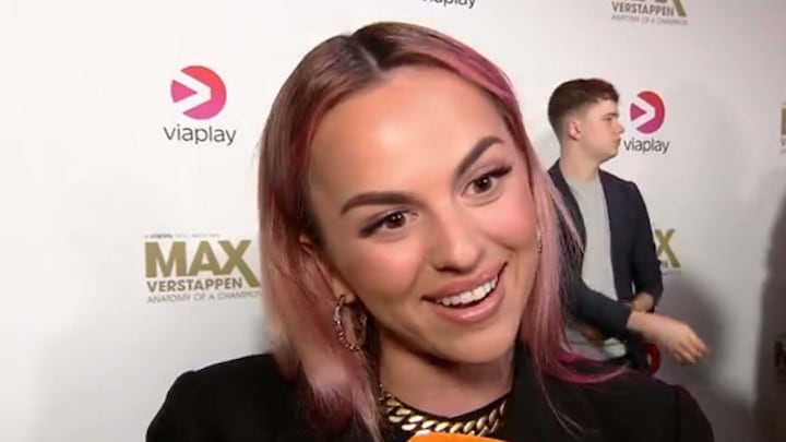 Demi de Boer en Ronnie Flex zijn 'lekker allebei hun ding aan het doen'