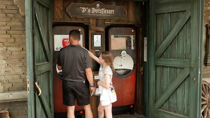 Onbeperkt frisdrank voor 17 euro in de Efteling: Foodwatch tikt pretpark op de vingers