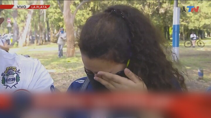 Huilende mensen in Argentinië: 'Een stuk van ons land is dood'