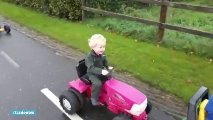 Kinderen doen mee met boerenprotest