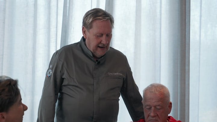 Oos Kesbeke laat sterrenchef koken voor zijn gasten: 'Teken van zwakte'