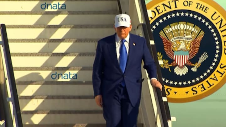 Donald Trump arriva a Schiphol sull'Air Force One