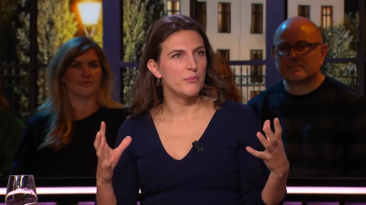 Waarom werken Black Friday-marketingtrucs zo goed op ons brein? Anna Gimbrère legt het uit. 