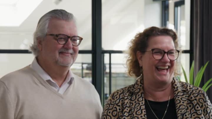 Bob Sikkes en Alex van Keulen hebben 'rommelig gesprek' met Mike en Eliza
