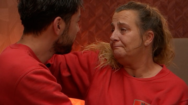 Daisy ontroostbaar na zware keuze in De Bondgenoten: 'Het spijt me zo'