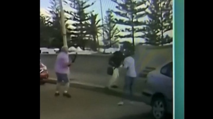 Dashcambeeld: echtpaar probeert schutter Bondi Beach te overmeesteren