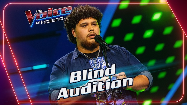 Mathijs Birahij zingt ‘Ordinary’ tijdens de Blind Auditions