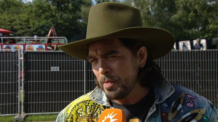 Waylon over keuze voor Bibi Breijman als documentariemaker: 'Zij ligt met mij in bed'