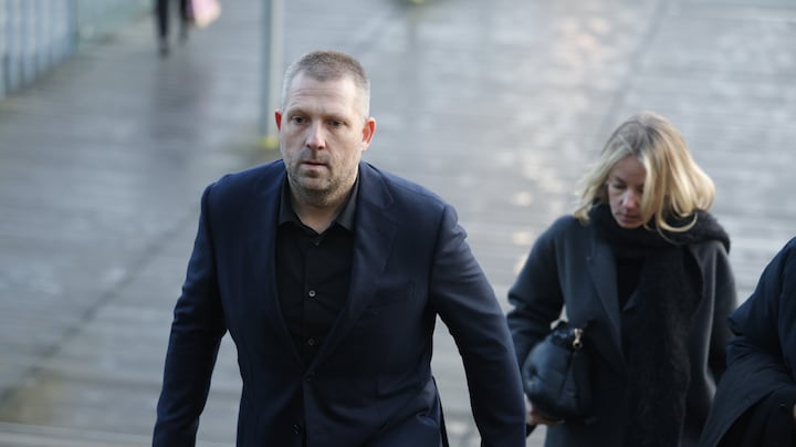 Topchef Nick Bril 'knetter lam' ten tijde van aanrijding stagiaire: 'Op zich al een strafbaar feit'