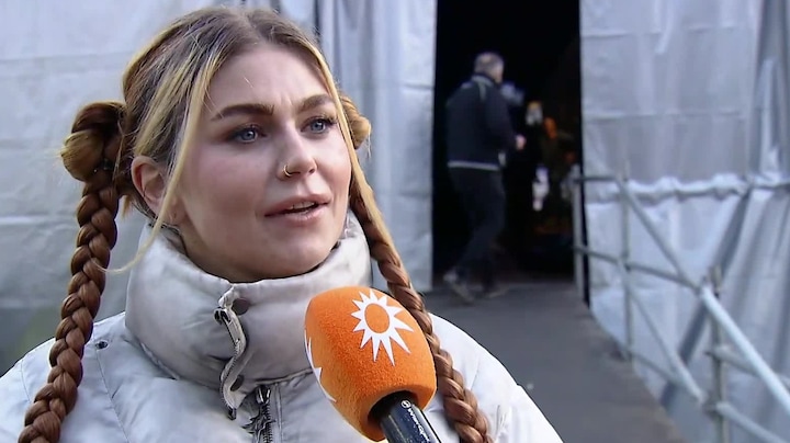 Roxeanne Hazes draait als dj op groot muziekfestival: 'Doodeng'
