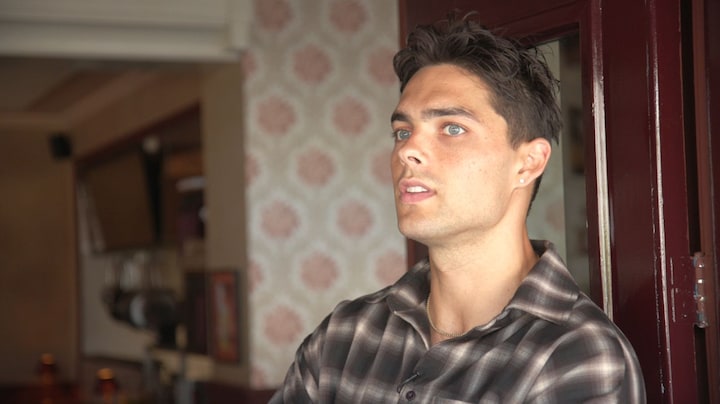 Zo jongleert Thijs Boermans tussen restaurant Nonna en gezinsleven: 'In bed kijken Anna Nooshin en ik naar foto's van Nala'