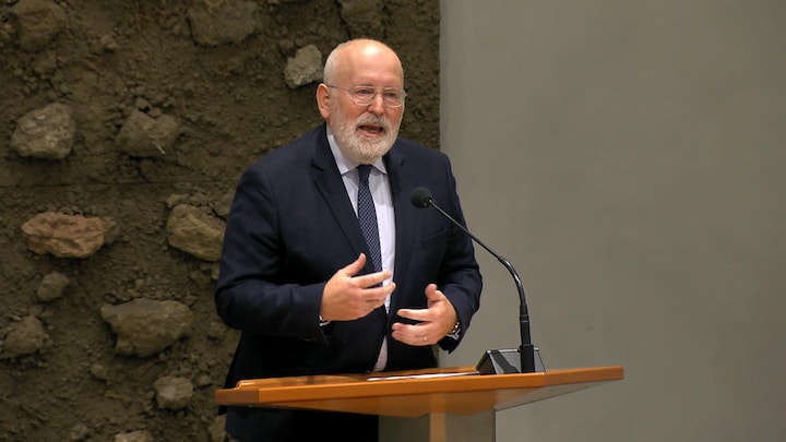 Timmermans over integratie: 'Mensen leven langs elkaar heen'