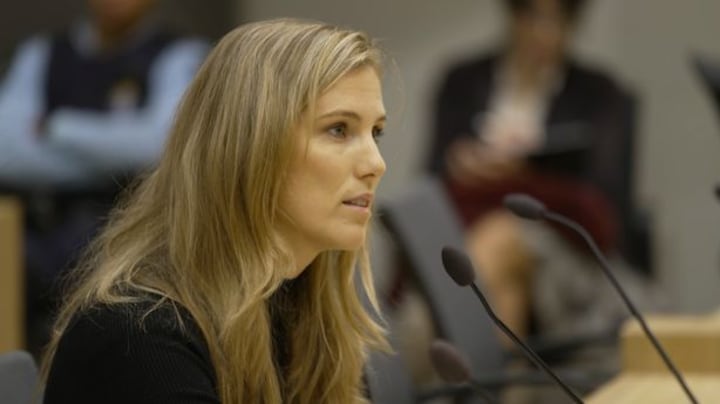 Kelly de Vries legt emotionele verklaring af tijdens hoger beroep Peter R. de Vries: 'Mijn leven is voorgoed veranderd'