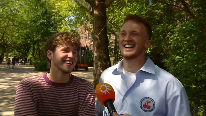 Snelle onthult nieuwe details over huwelijk met verloofde Sterre