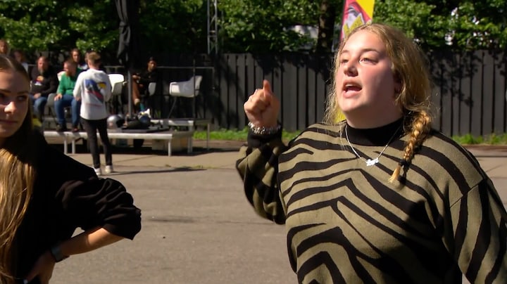 Jamie weigert de keiharde beoordeling van de jury te accepteren