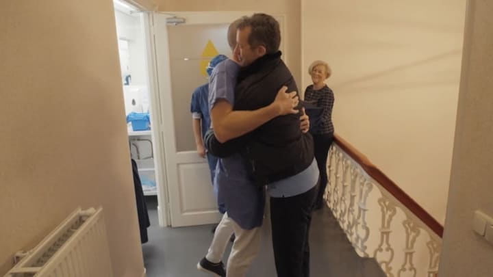 Kees doodsbang voor naderende haartransplantatie